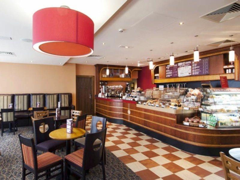 Premier Inn Abu Dhabi Airport Business Park Exteriör bild